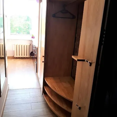 Appartement Terbatas Street *